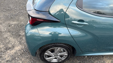 Toyota Yaris 1.5 Hybrid Icon 5dr CVT Hybrid Hatchback